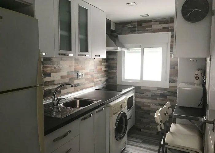 公寓 Cerca De La Playa Victoria De *